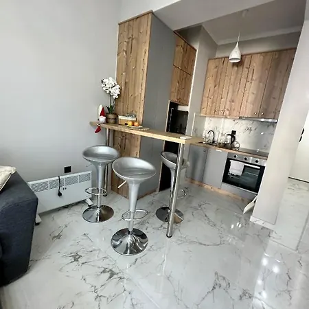 Eleni's Mountainview By The Sea Apartmán