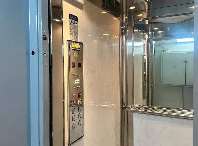 Eleni's Mountainview By The Sea *